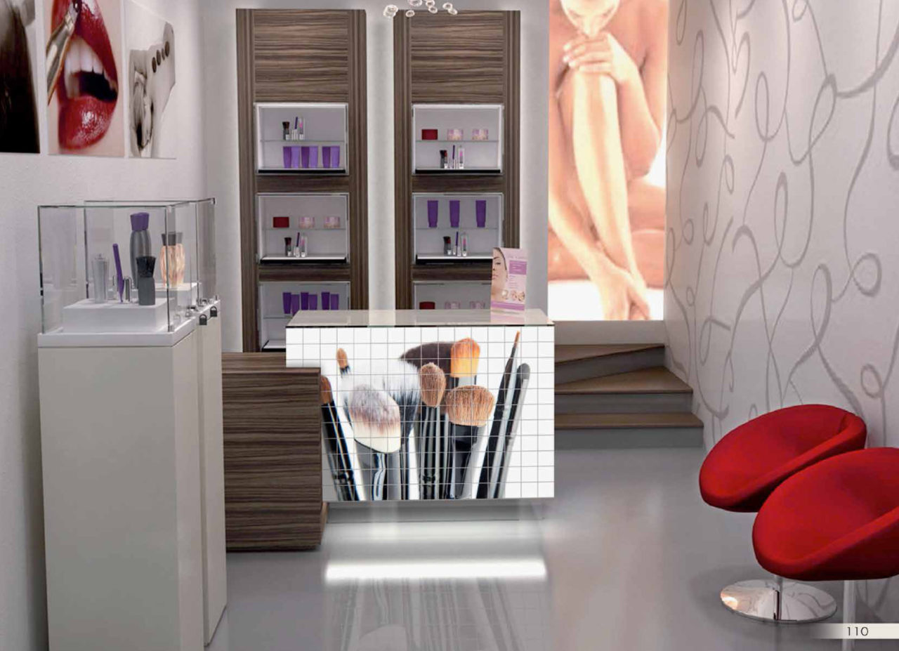 Make Up